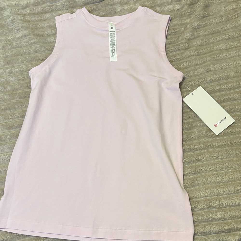 Lululemon Athletica Light Pink Crew Neck Top